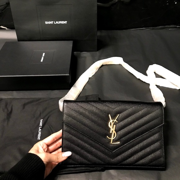 YSL MONOGRAM CHAIN WALLET IN GRAIN DE POUDRE EMBOSSED LEATHER Black - Picture 2 of 2